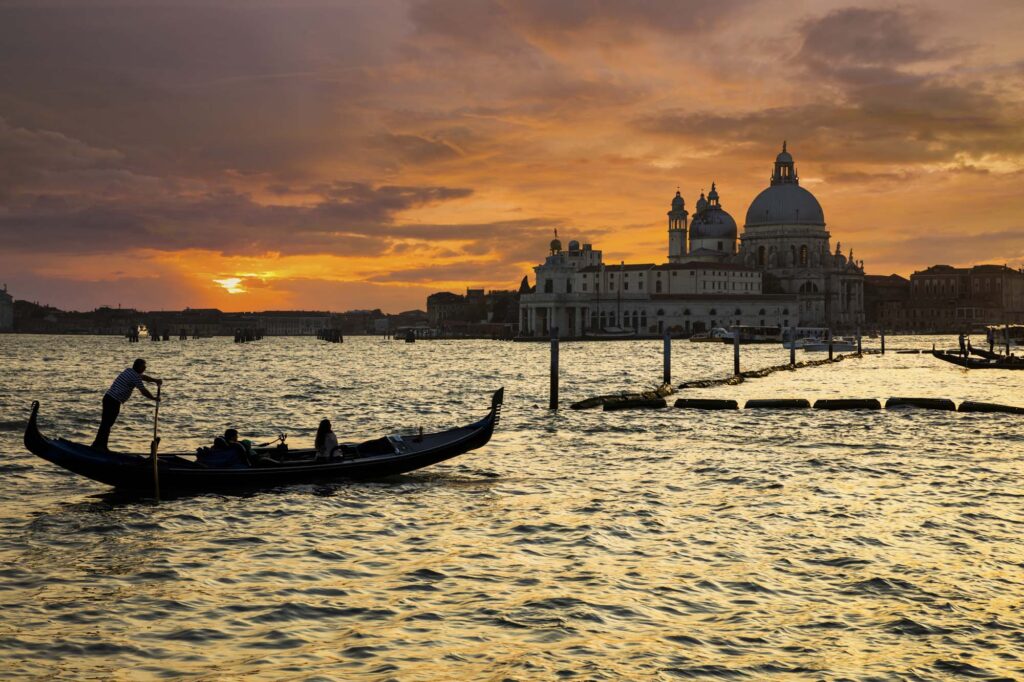 fotografie scattate durante il workshop di fotografia, viaggio a Venezia. Con i docenti e fotografi professionisti Stefano Snaidero e Gilberto Maltinti, della scuola Parioli Fotografia di Roma.