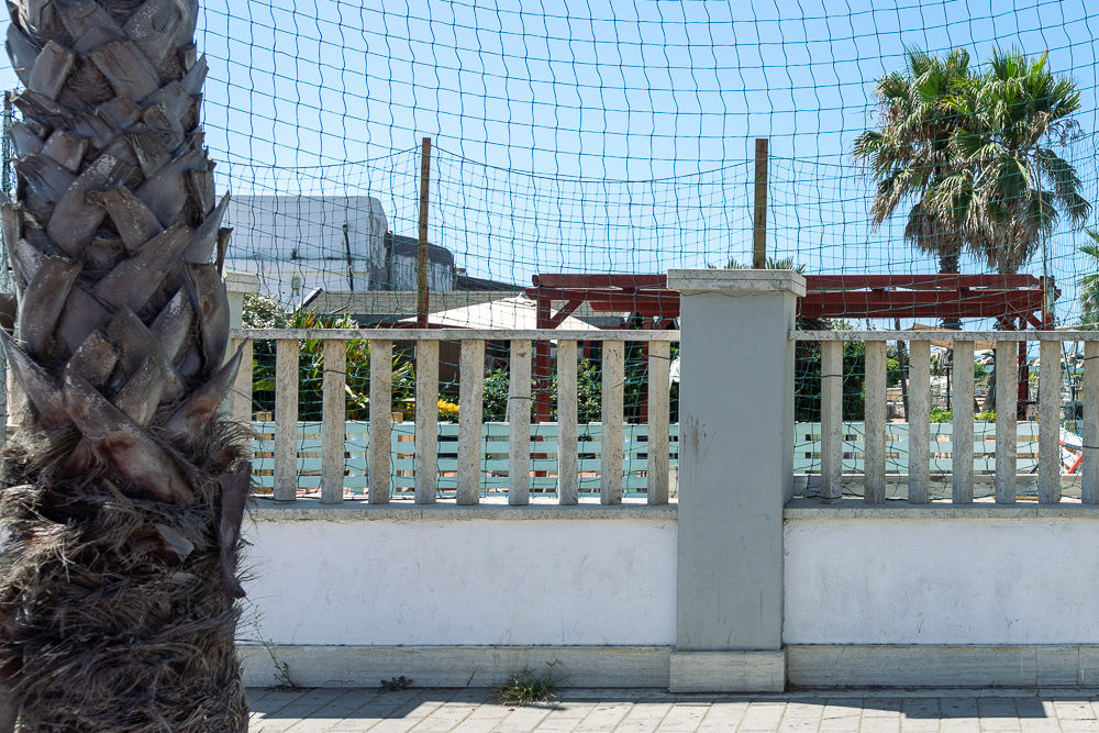 Parioli Fotografia | Ostia tifa Ostia. E odia il suo mare. Parioli Fotografia | Ostia tifa Ostia. E odia il suo mare.