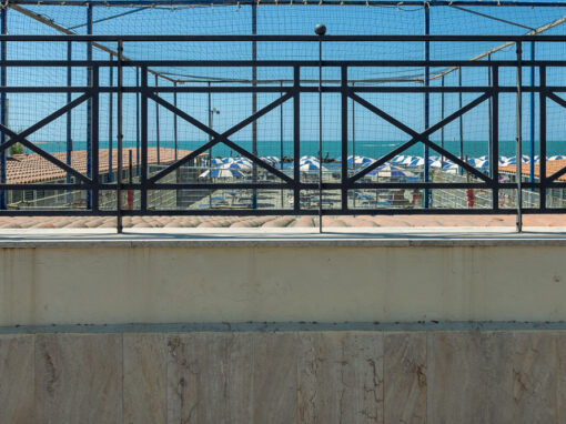 Parioli Fotografia | Ostia tifa Ostia. E odia il suo mare. Parioli Fotografia | Ostia tifa Ostia. E odia il suo mare.